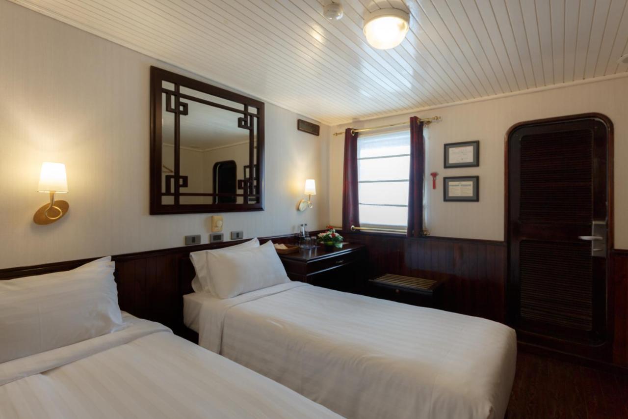 Emeraude Classic Cruises Hạ Long Ngoại thất bức ảnh