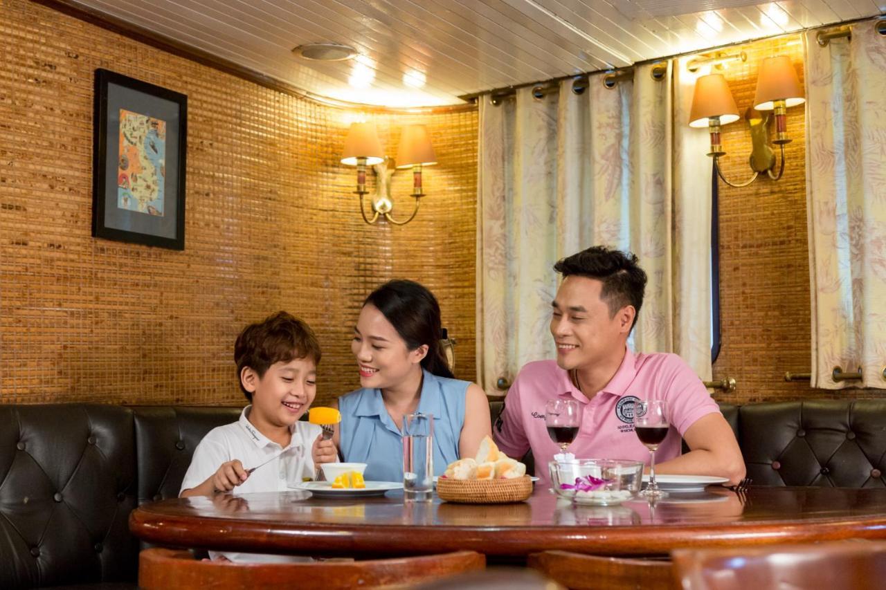 Emeraude Classic Cruises Hạ Long Ngoại thất bức ảnh